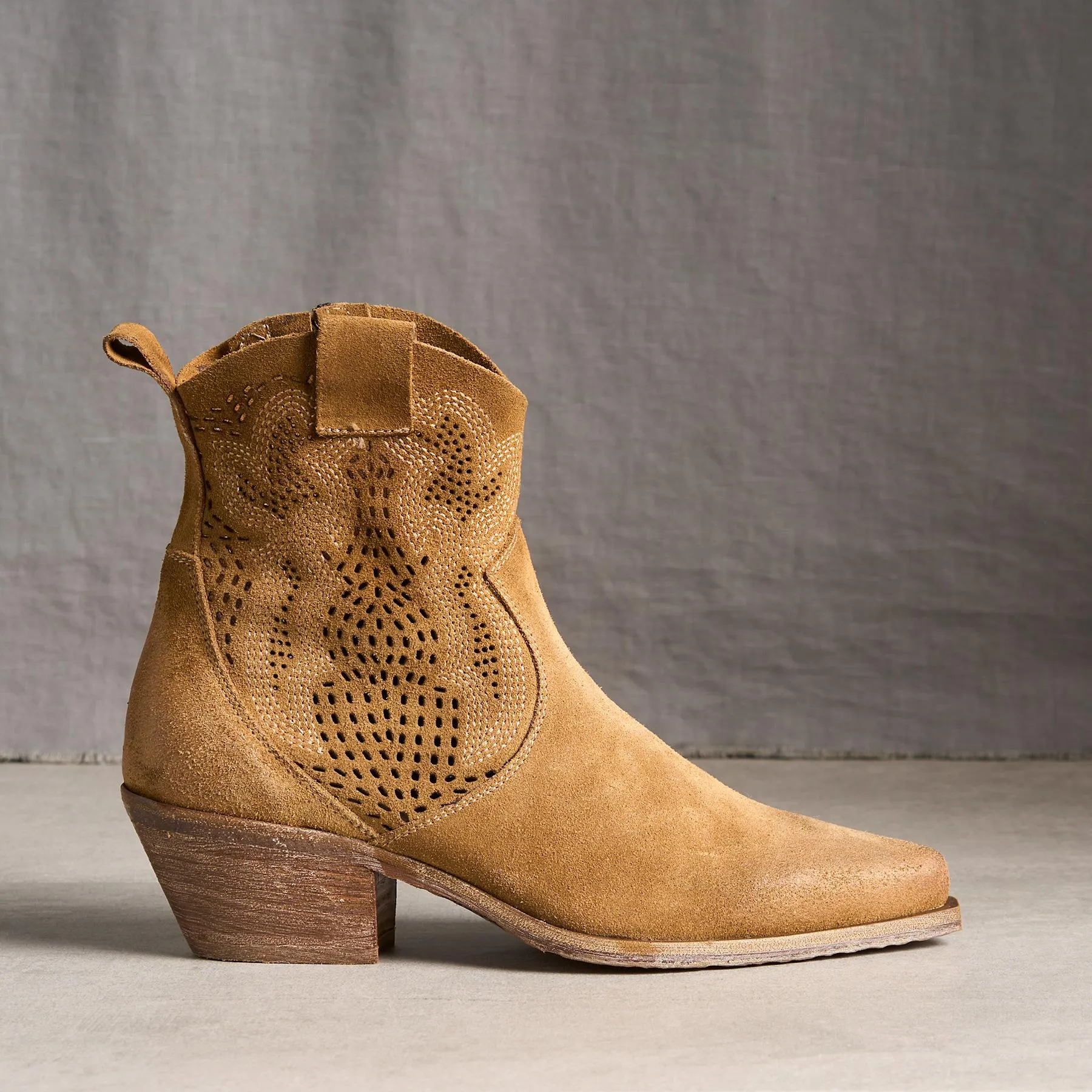 Airy Sojourner Boots