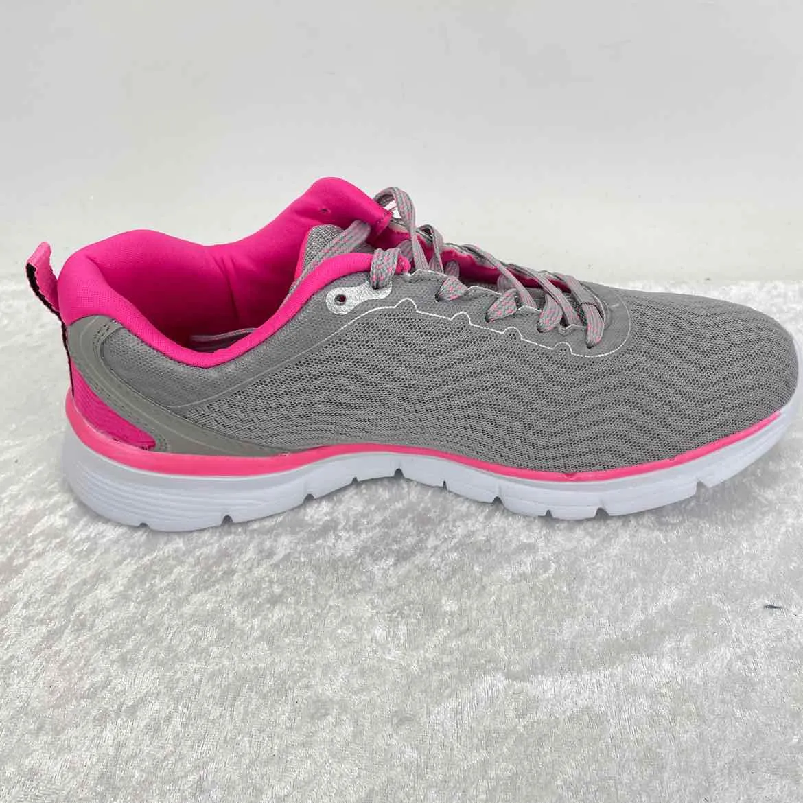 Avia Women Size 10 Gray/Pink NWOT Mesh Lace Up Sneakers