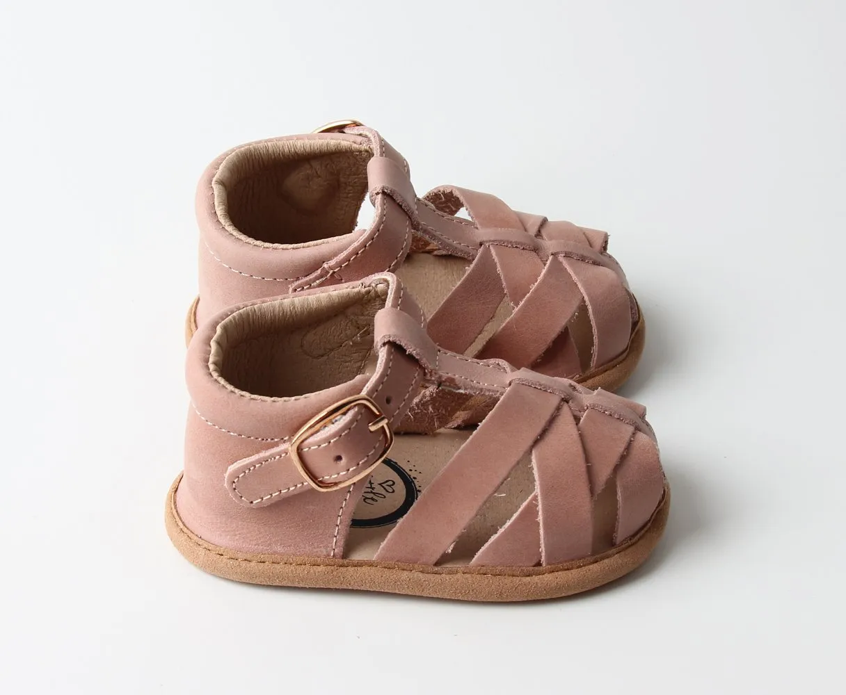 Blush Closed Toe Sandal {Premium Leather}