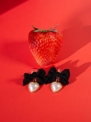 Coquette Pearl Earrings