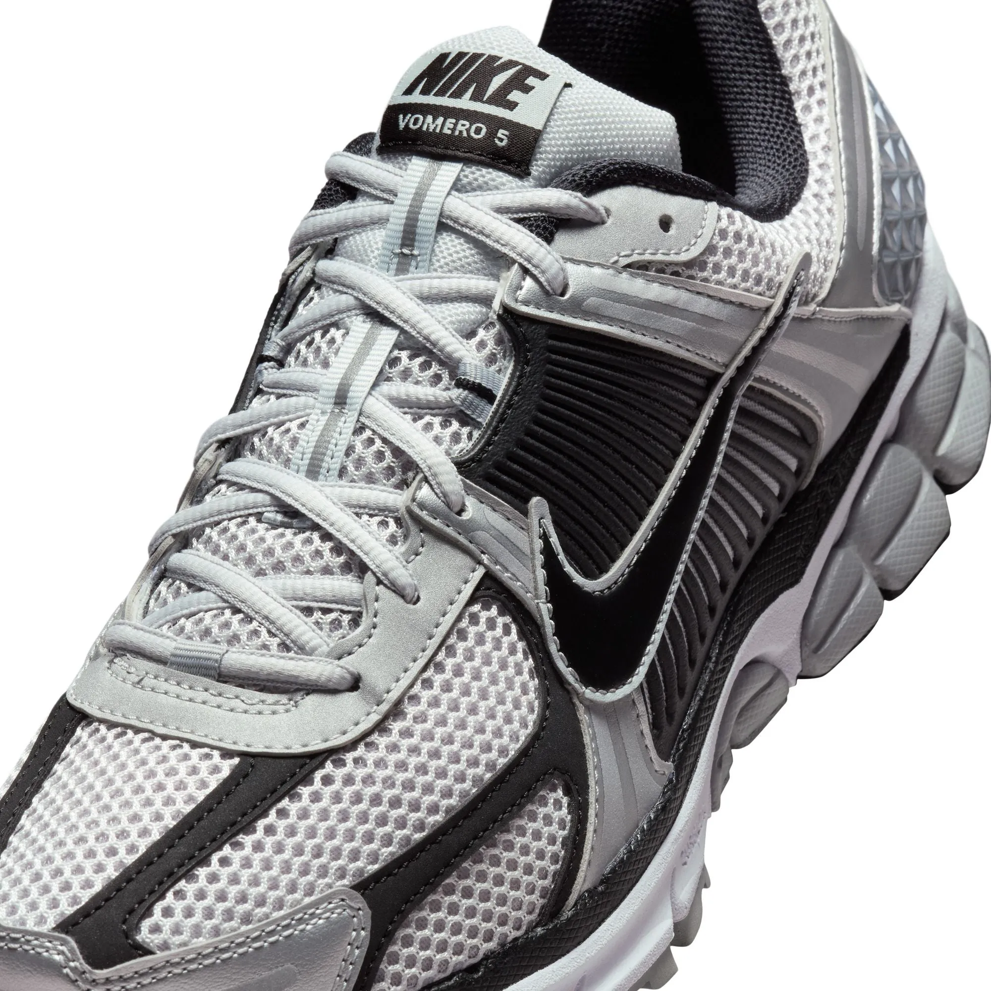 Men's Nike Zoom Vomero 5 - METALLIC SILVER/BLACK-PURE PLATINUM