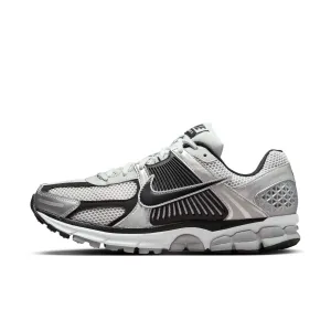 Men's Nike Zoom Vomero 5 - METALLIC SILVER/BLACK-PURE PLATINUM