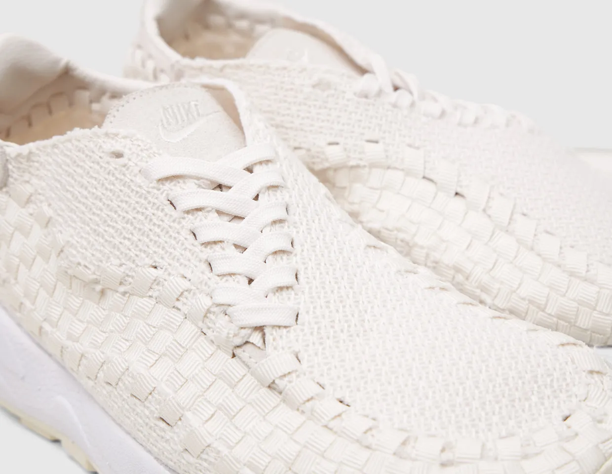 Nike Women's Air Footscape Woven Phantom / Light Bone - White