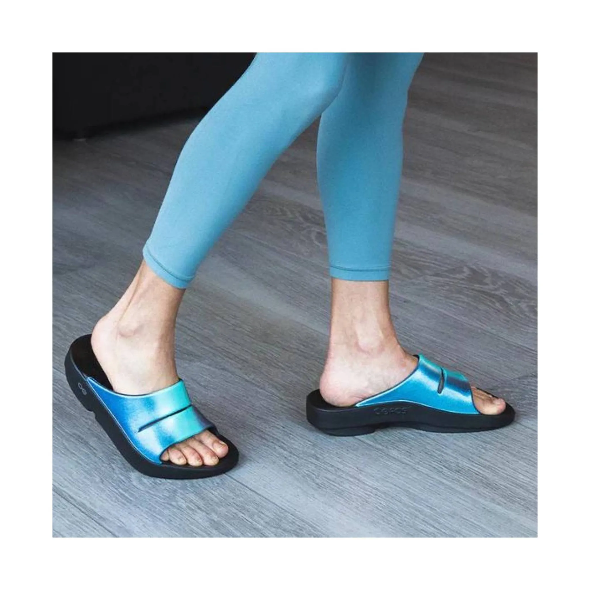 OOfos Women's OOahh Luxe Slide - Atlantis