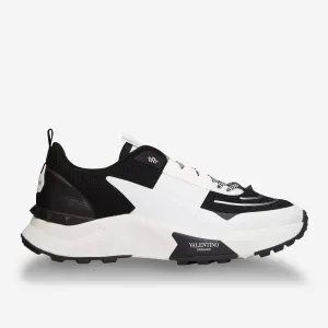 Valentino Garavani True Act Sneaker