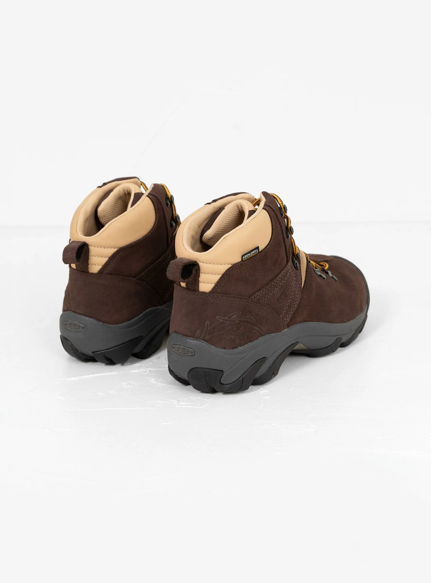 x Mountain Research Pyrenees Boot Brown